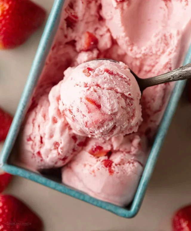 Strawberry Cream Cheese Pie